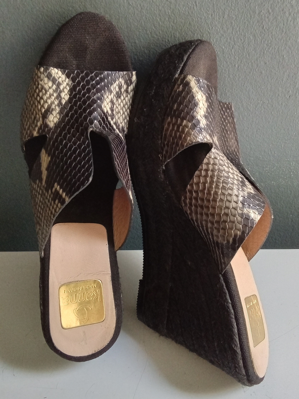 Kanna Spain Snakeskin Embossed Leather Espadrille Wedge Sandals Brown Tan
